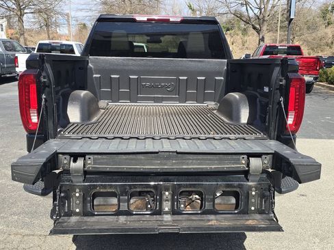 Certified 2024 GMC Sierra 1500 SLT image 10