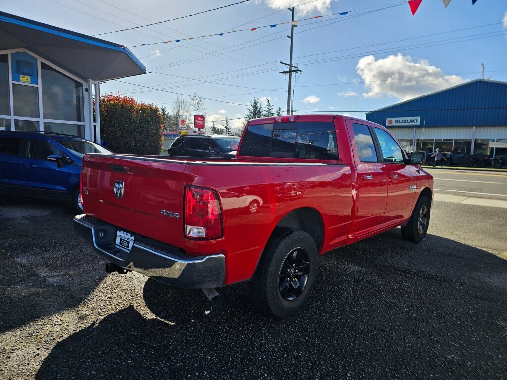 Used 2017 RAM 1500 Classic SLT AWD/4WD image 7