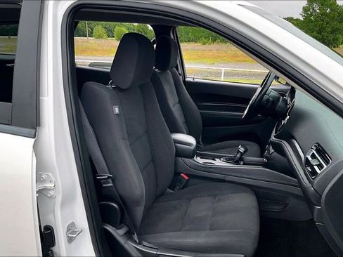 Used 2021 Dodge Durango SXT w/ Trailer Tow Group IV AWD/4WD image 29