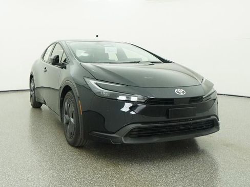 New 2026 Toyota Prius LE image 30
