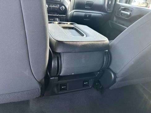 Used 2022 Chevrolet Silverado 2500 Custom image 20