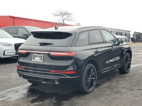 New 2026 Lincoln Corsair Premiere image 4