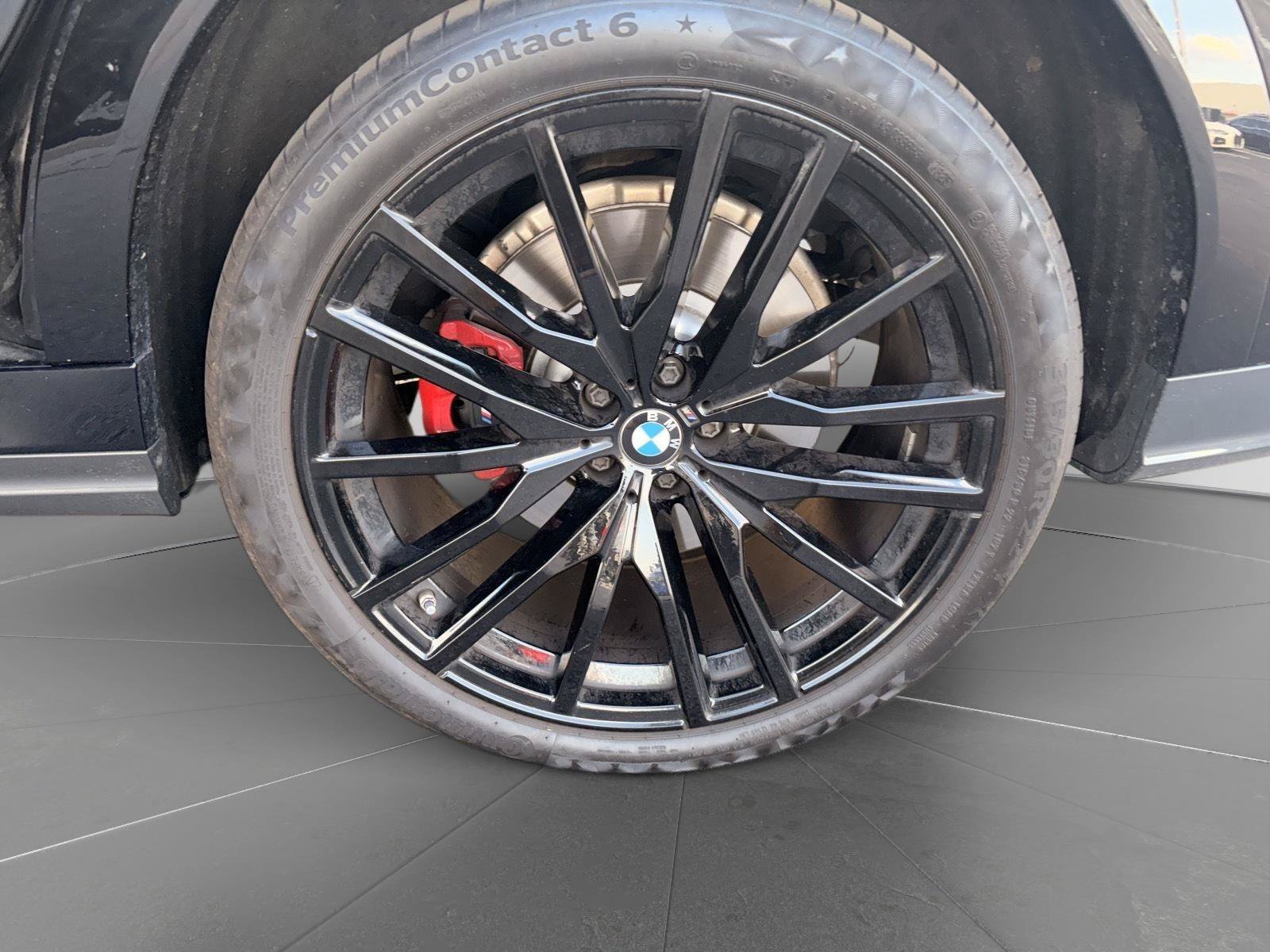 Used 2022 BMW X6 M50i w/ Executive Package AWD/4WD image 6
