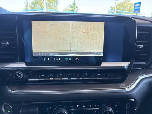 Used 2022 Chevrolet Silverado 1500 High Country w/ High Country Premium Package image 24