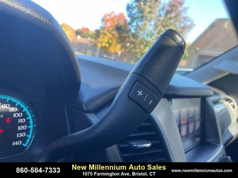 Used 2020 GMC Yukon Denali w/ Denali Ultimate Package image 17