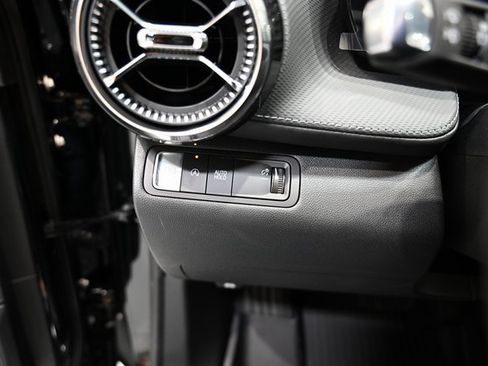 New 2026 Chevrolet Equinox LT w/ Convenience Package II image 22