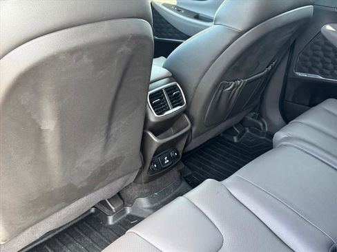 Used 2020 Hyundai Santa Fe Limited AWD/4WD image 18