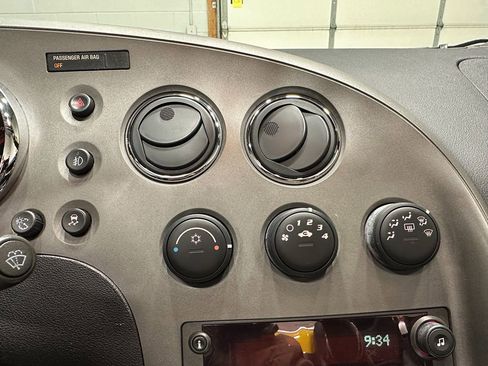 Used 2007 Pontiac Solstice GXP w/ Premium Package image 27