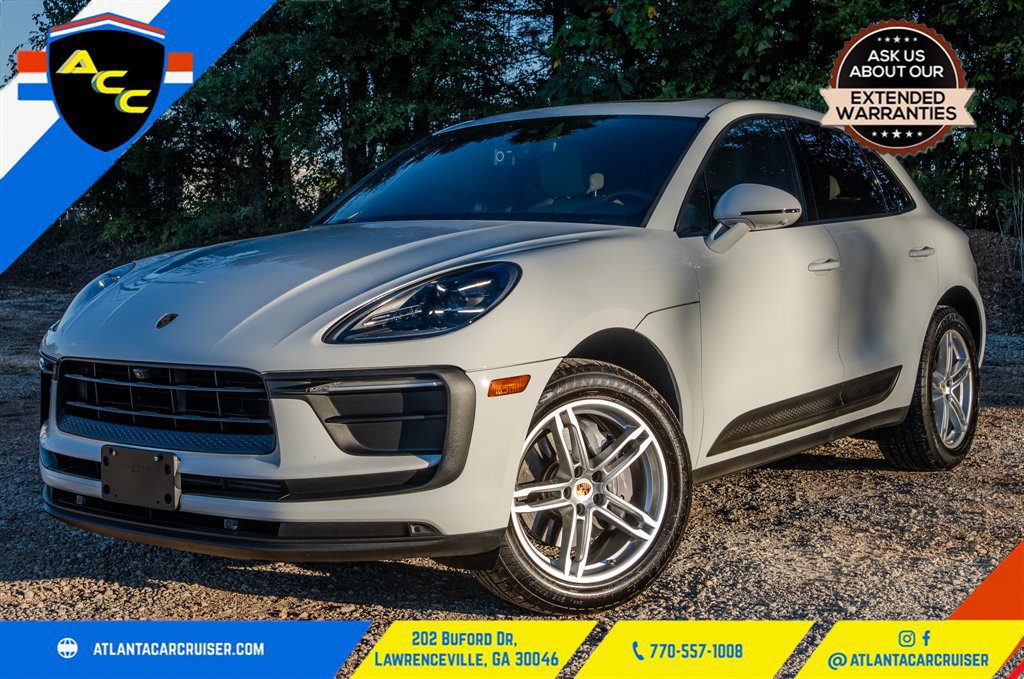 Used 2022 Porsche Macan AWD/4WD image 1