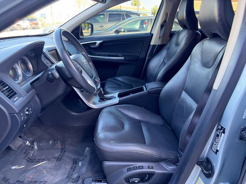 Used 2013 Volvo XC60 3.2 image 8