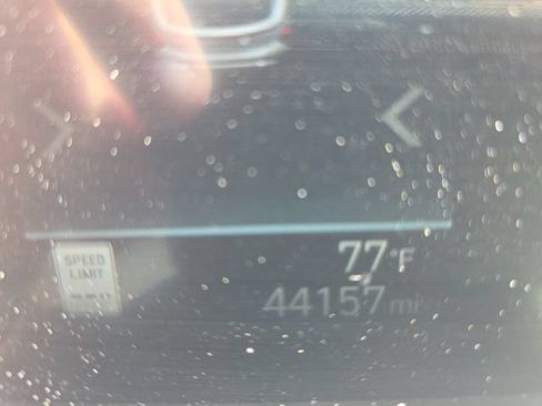 Used 2024 Hyundai Kona SEL AWD/4WD image 26