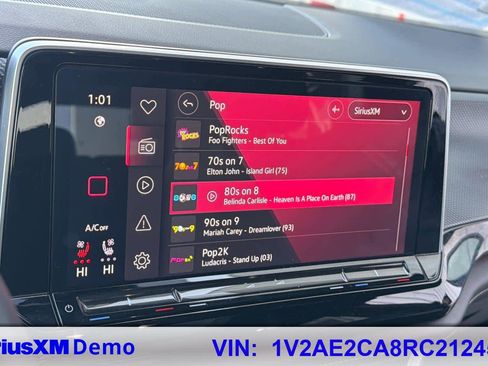 Used 2024 Volkswagen Atlas Cross Sport SEL R-Line image 27