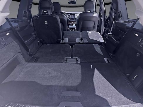 Used 2023 Volvo XC90 B5 Plus w/ Protection Package Premier AWD/4WD image 22