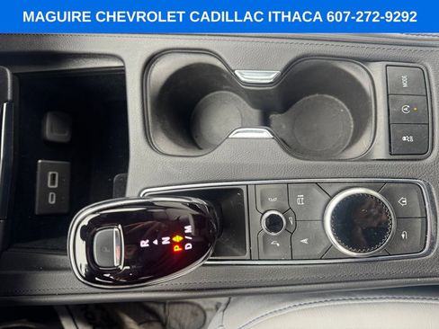 Used 2024 Cadillac XT4 Sport AWD/4WD image 9