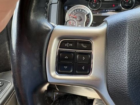 Used 2017 RAM 1500 Laramie AWD/4WD image 16