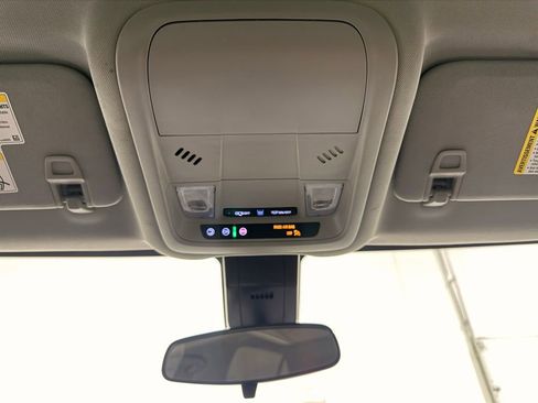 Used 2024 Chevrolet Equinox LS w/ LS Convenience Package image 19