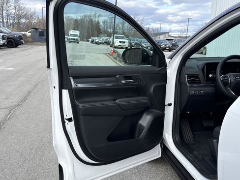 New 2026 GMC Terrain Elevation w/ Black Edition image 19