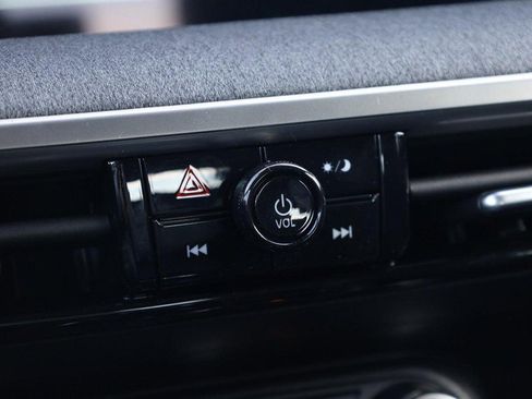 New 2026 Nissan Kicks S image 13