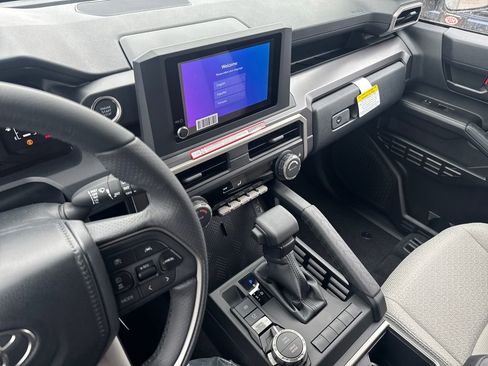 New 2026 Toyota 4Runner SR5 image 23