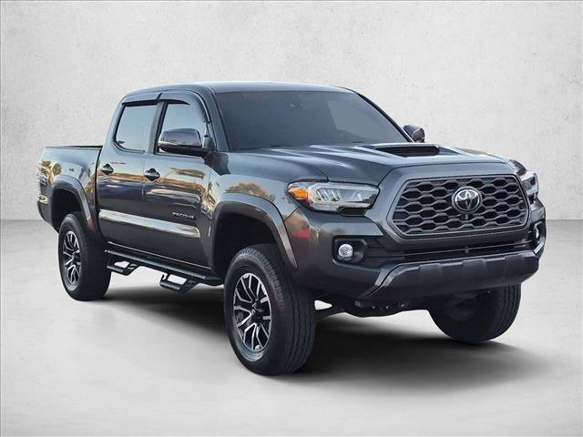 Used 2022 Toyota Tacoma TRD Sport AWD/4WD image 3