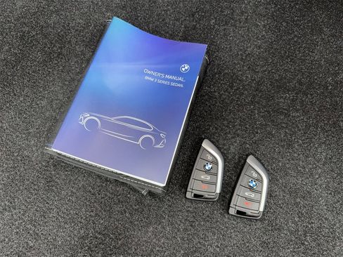 Used 2025 BMW 330i xDrive Sedan w/ Premium Package image 76