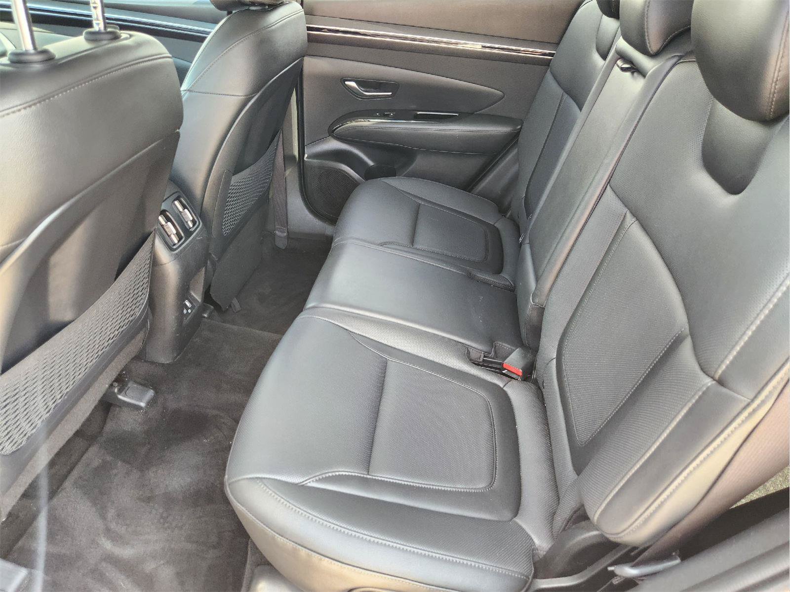 Used 2023 Hyundai Tucson Limited AWD/4WD image 31