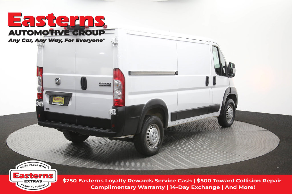 Used 2025 RAM ProMaster 2500 w/ Convenience Group FWD image 40