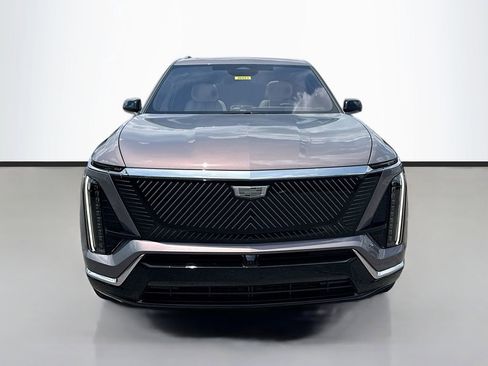 New 2026 Cadillac Vistiq Luxury image 2