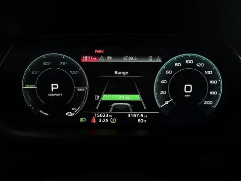 Used 2024 Audi RS e-tron GT image 53