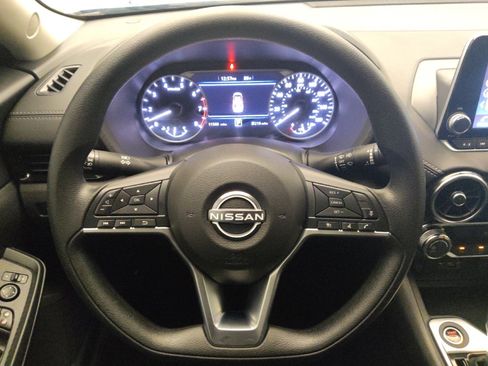 Used 2025 Nissan Sentra SV w/ Trunk Package FWD image 22