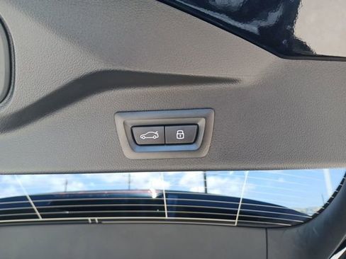 New 2026 BMW X5 xDrive50e image 11