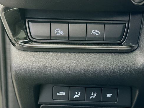 Used 2024 MAZDA CX-30 AWD 2.5 S w/ Premium Package image 17