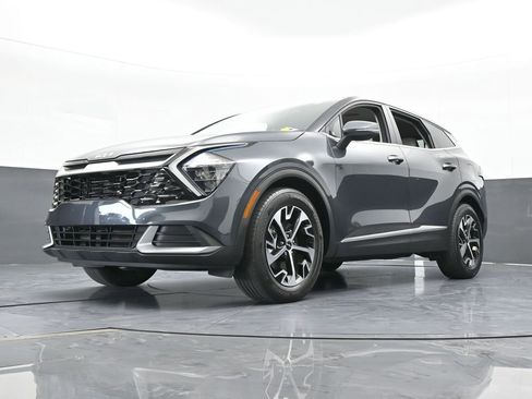 Used 2023 Kia Sportage EX image 56