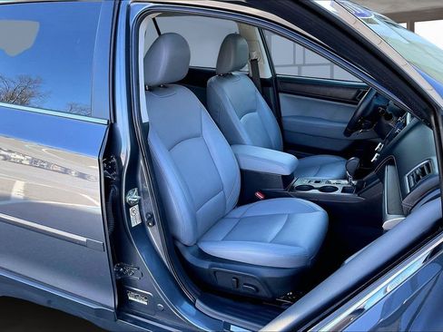 Used 2019 Subaru Outback 2.5i Limited AWD/4WD image 28