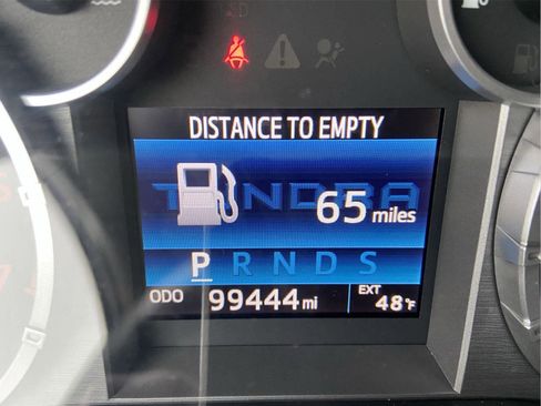 Used 2017 Toyota Tundra SR5 AWD/4WD image 10