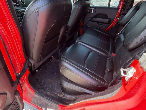 Used 2021 Jeep Wrangler Unlimited Sahara w/ Cold Weather Group image 23