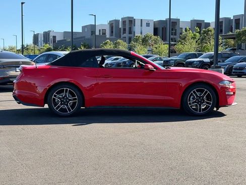 Used 2023 Ford Mustang Premium RWD image 7