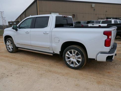 New 2026 Chevrolet Silverado 1500 High Country image 7