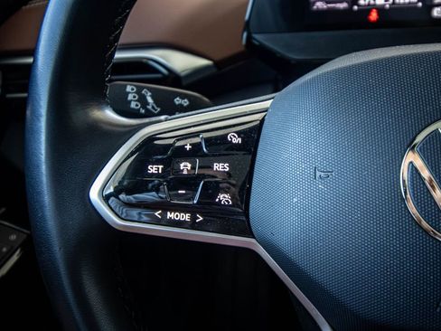 Used 2022 Volkswagen ID.4 Pro S w/ Gradient Package image 34