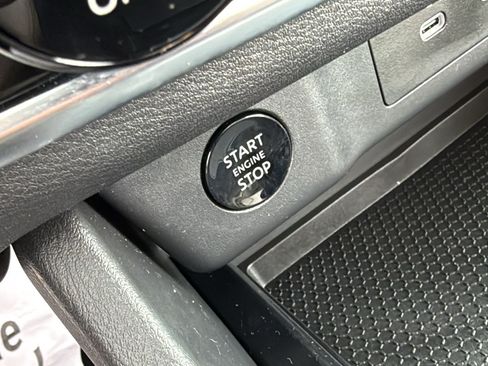 Certified 2026 Nissan Rogue SV w/ SV Premium Package AWD/4WD image 12