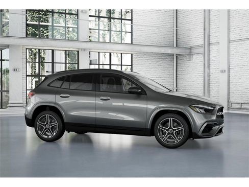 New 2026 Mercedes-Benz GLA 250 4MATIC image 14