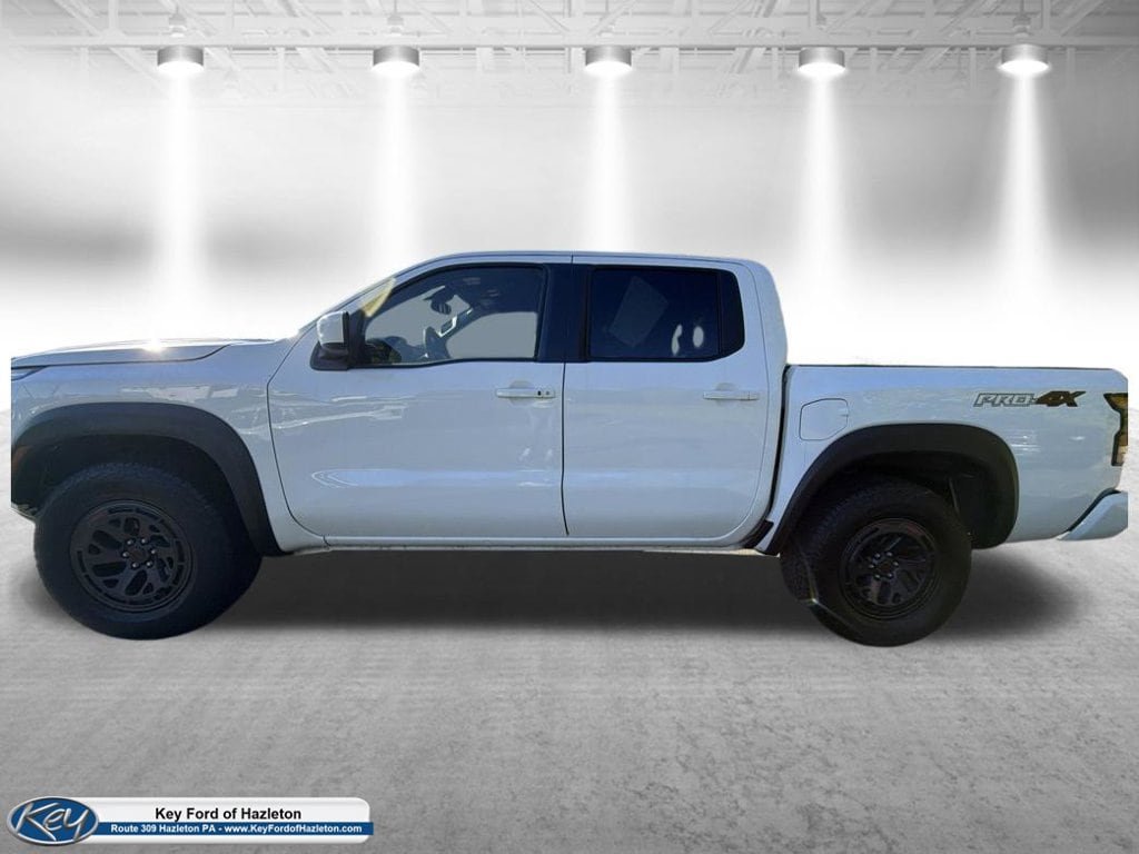 Used 2026 Nissan Frontier PRO-4X AWD/4WD image 4