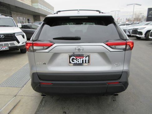 Used 2023 Toyota RAV4 XLE Premium image 7