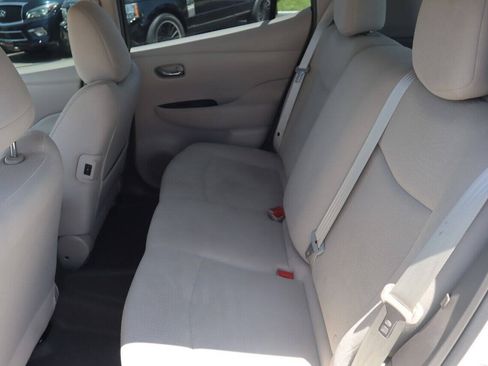 Used 2012 Nissan Leaf SL FWD image 12
