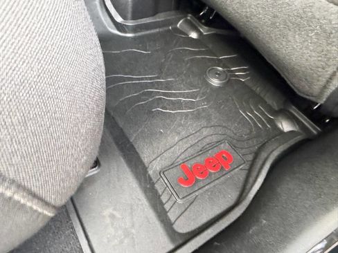 Used 2019 Jeep Wrangler Unlimited Sahara w/ Advanced Safety Group image 57