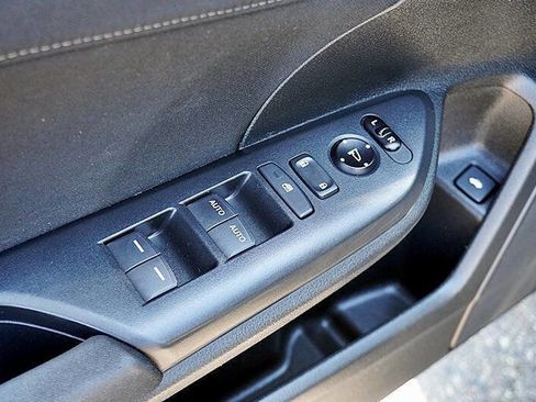 Used 2016 Honda Civic EX-T image 25