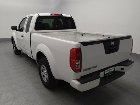 Used 2019 Nissan Frontier S image 5
