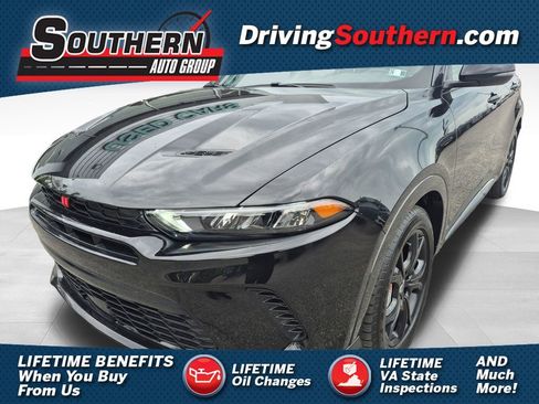 Used 2024 Dodge Hornet R/T Plus w/ R/T Blacktop Package AWD/4WD image 1