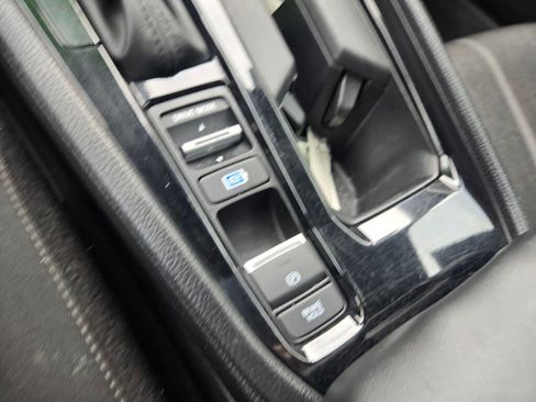 Certified 2024 Honda Accord Sport image 21