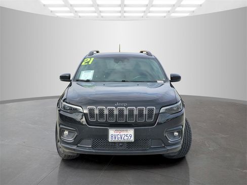 Used 2021 Jeep Cherokee High Altitude image 2